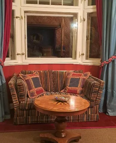 ヴィラ Am Stechlin ノイグロープゾー